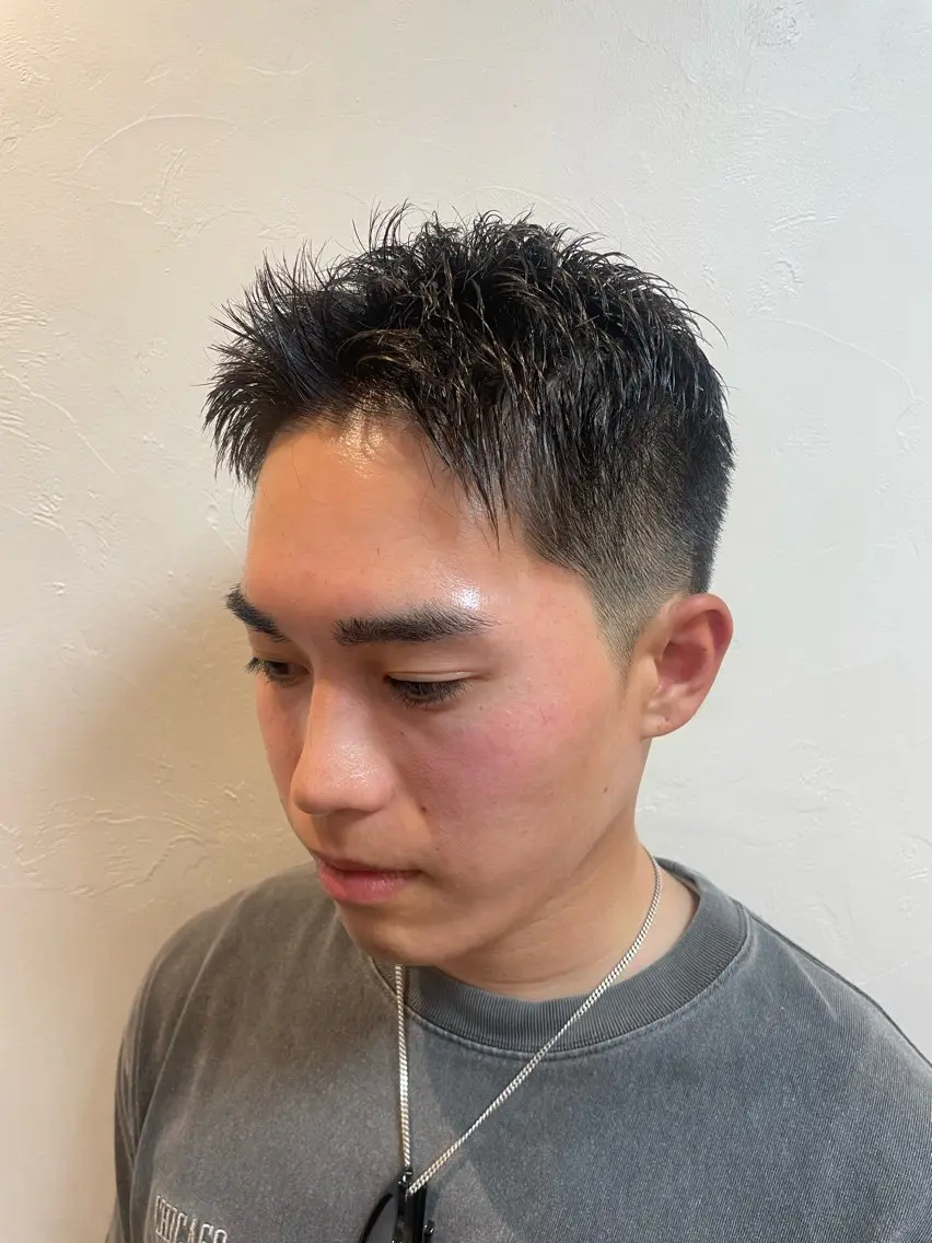 メンズ 吉田 秀斗のヘアスタイル