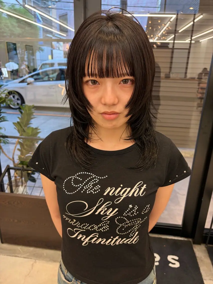 セミロング レイヤーカット ウルフカット ウルフレイヤー きたやまこう /ウルフ/レイヤーのヘアスタイル