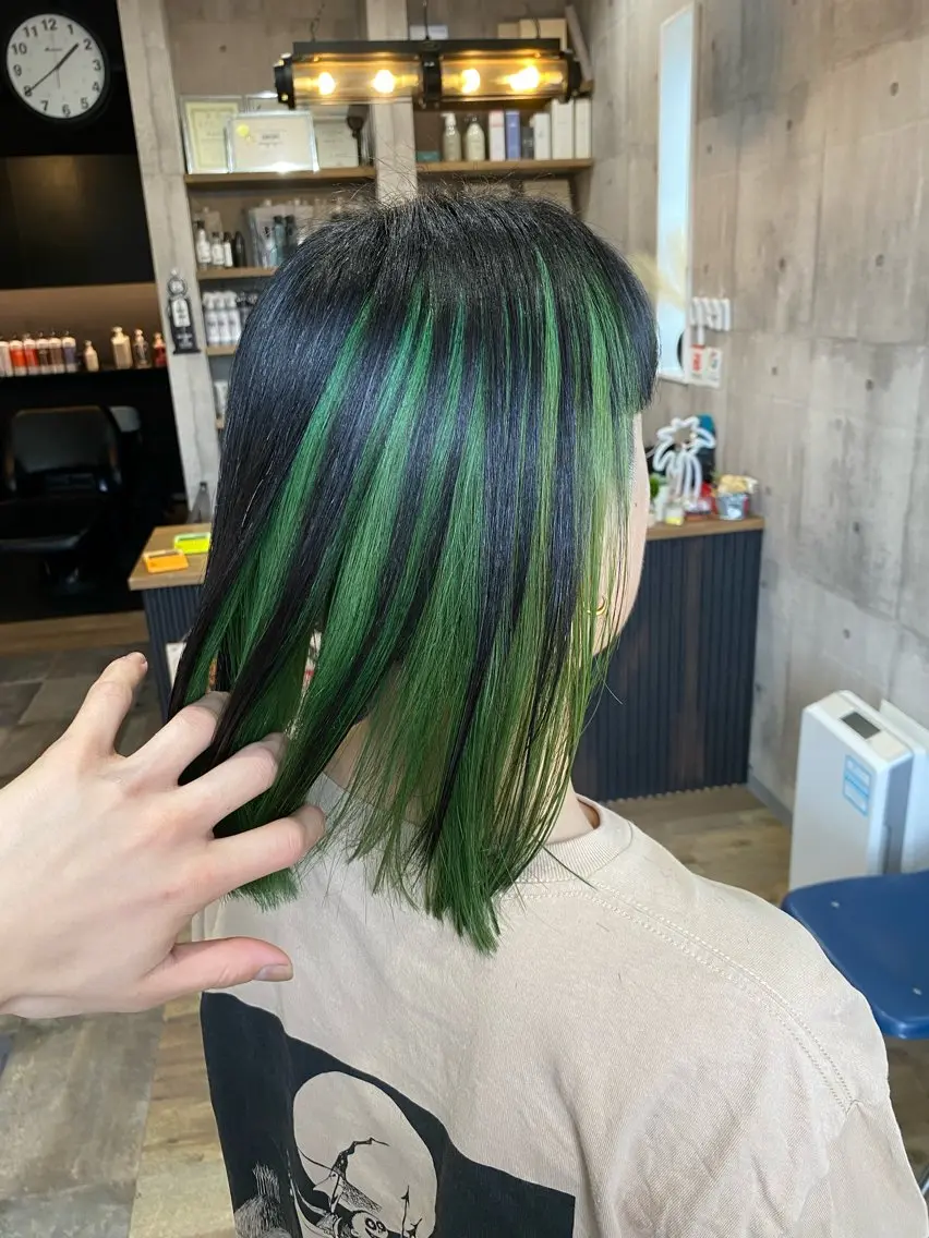 ミディアム ヘアカラー わたぬき りるのヘアスタイル
