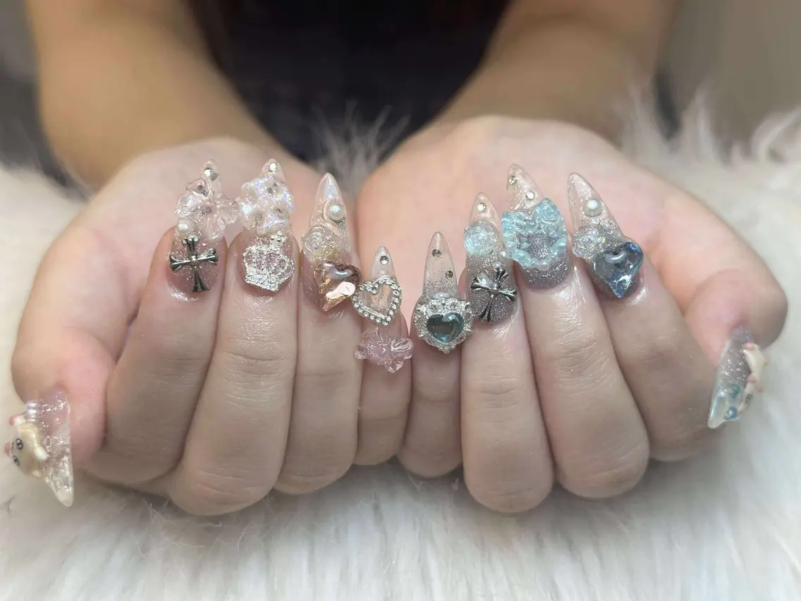 ネイル アートネイル 成人式 ジェルネイル ニュアンスネイル 夏ネイル Nie Nail Shinokuboのネイルデザイン