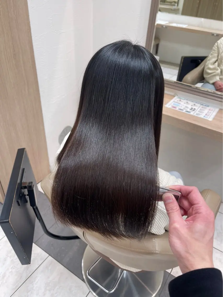 ロング 縮毛矯正 うる艶髪縮毛矯正 🫧hina🫧のヘアスタイル