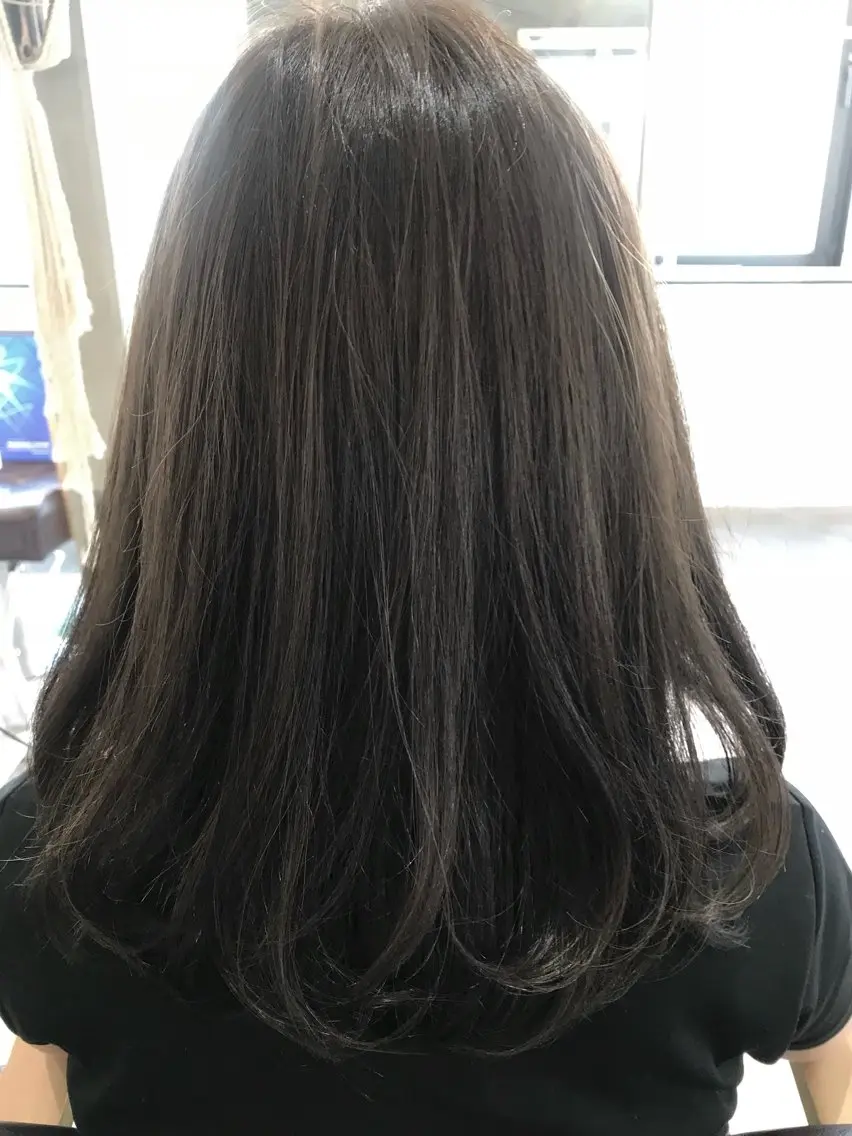 ミディアム カラー 塚本 昂のヘアスタイル