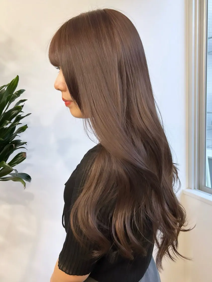 ロング カラー アッシュ ベージュカラー ブリーチ ケアブリーチ ダブルカラー ヘアカラー トリートメント 透明感カラー 💋🩷りなのヘアスタイル