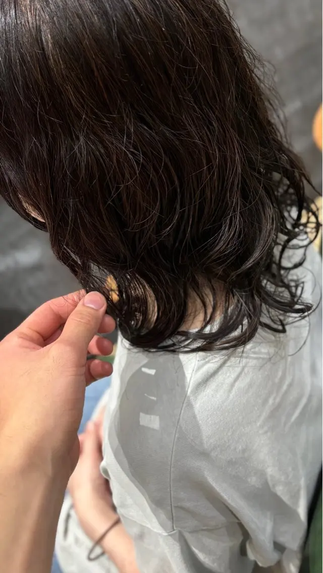ミディアム パーマ ミディアムパーマ 菊池 蓮のヘアスタイル