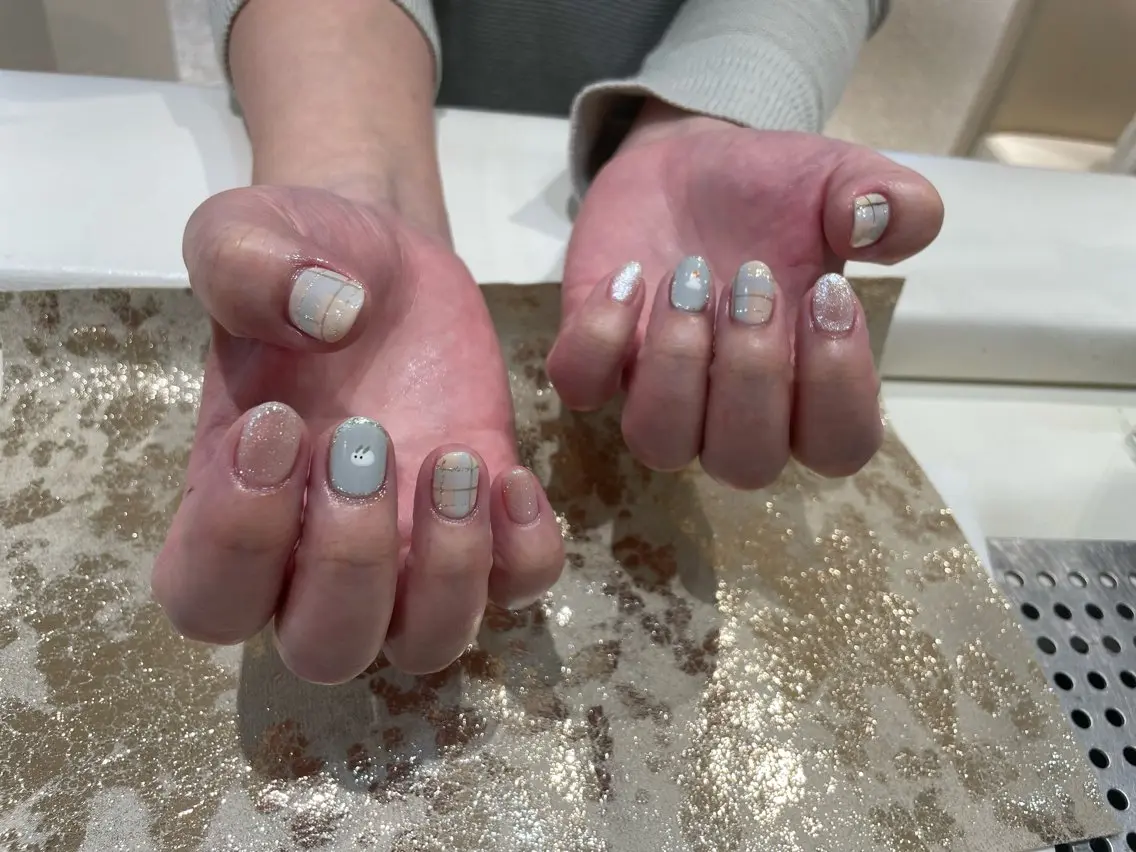 ネイル Nails wisBlancaのネイルデザイン