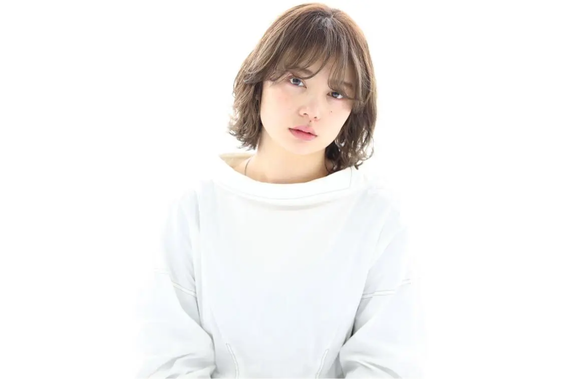 ショート カラー パーマ バレイヤージュ ブリーチ ダブルカラー グラデーションカラー ハイライトカラー カット ヘアカラー トリートメント hair salon mementoのヘアスタイル