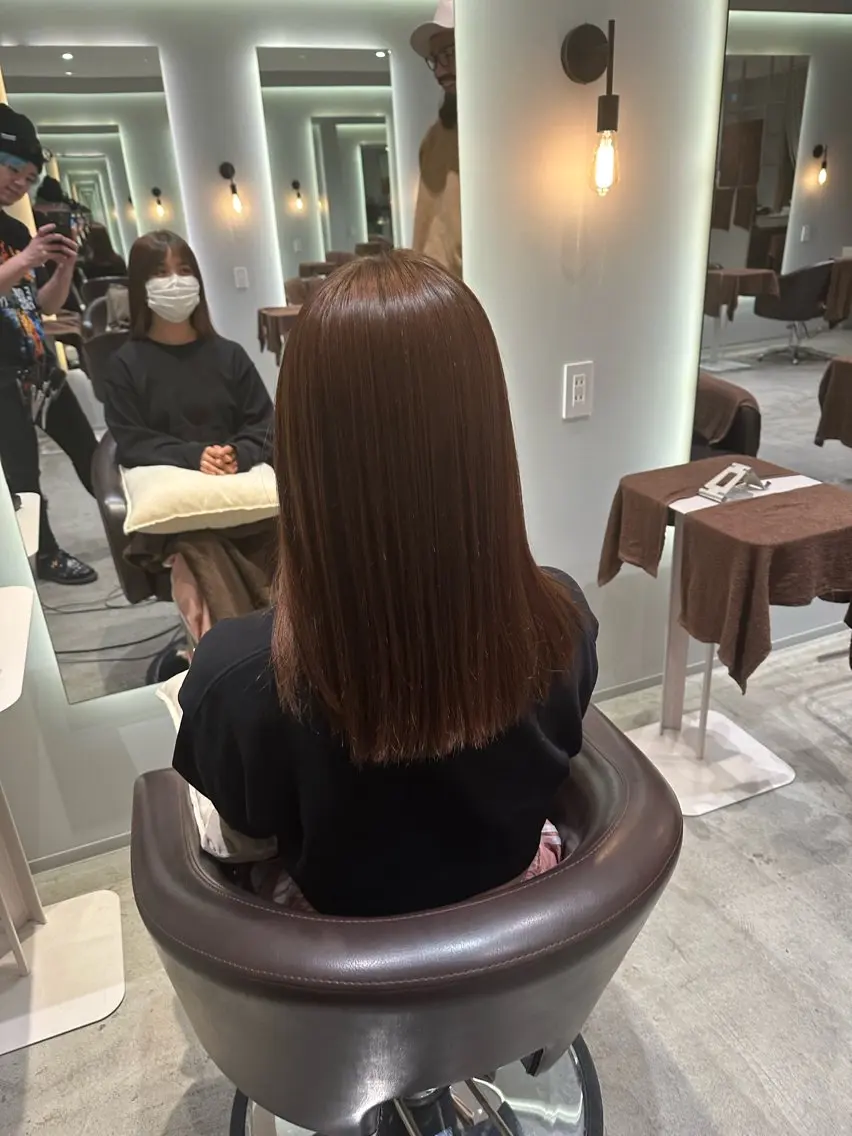セミロング パーマ 縮毛矯正 髪質改善ストレート 中林優太のヘアスタイル