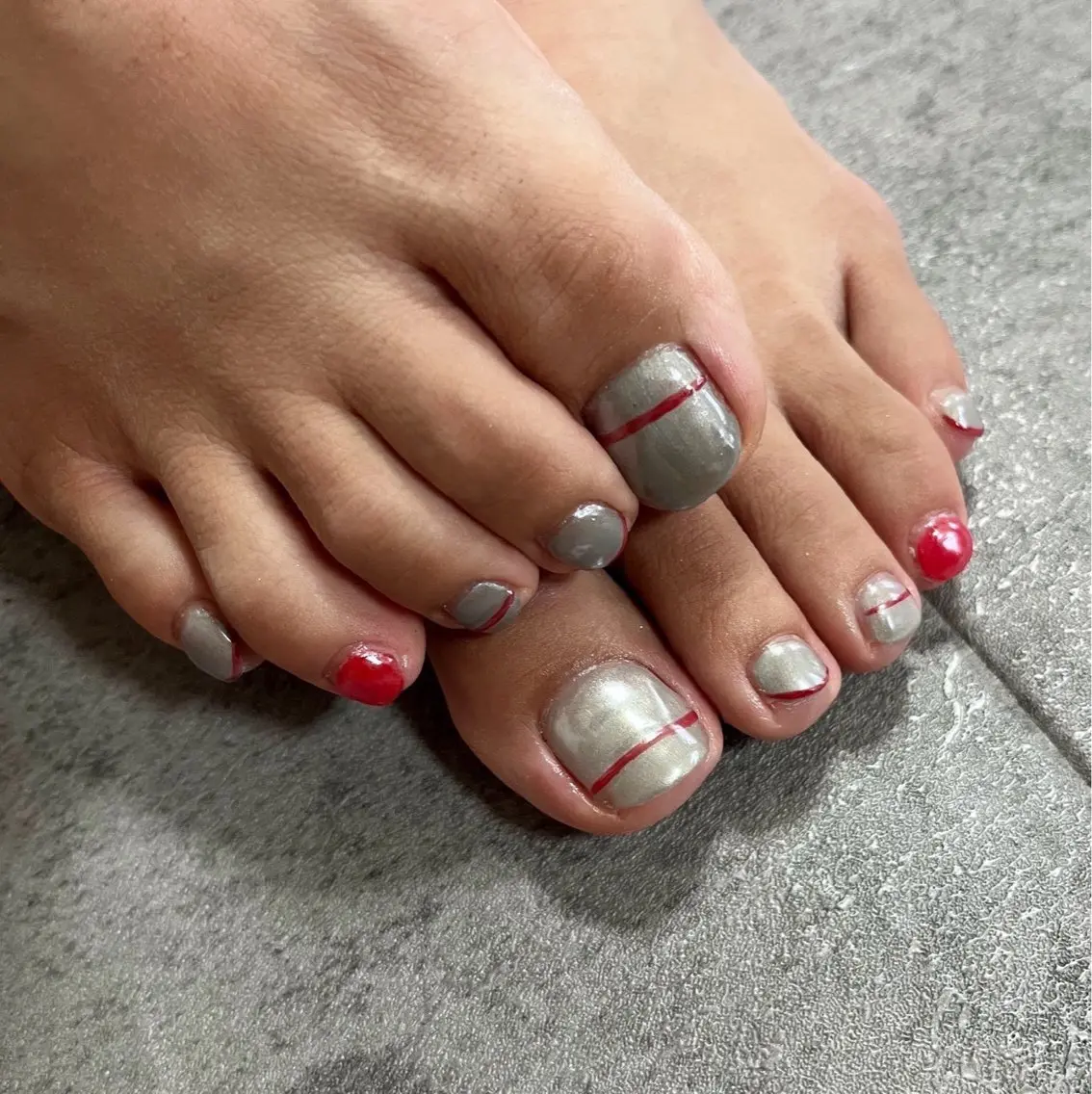 ネイル フットネイル シンプルネイル shiki_nail 🪐のネイルデザイン