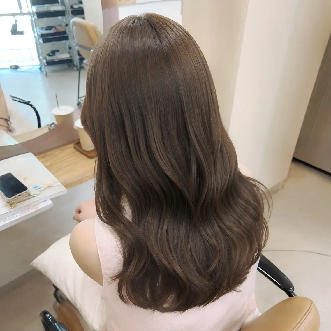 セミロング カラー 永田 幸花のヘアスタイル