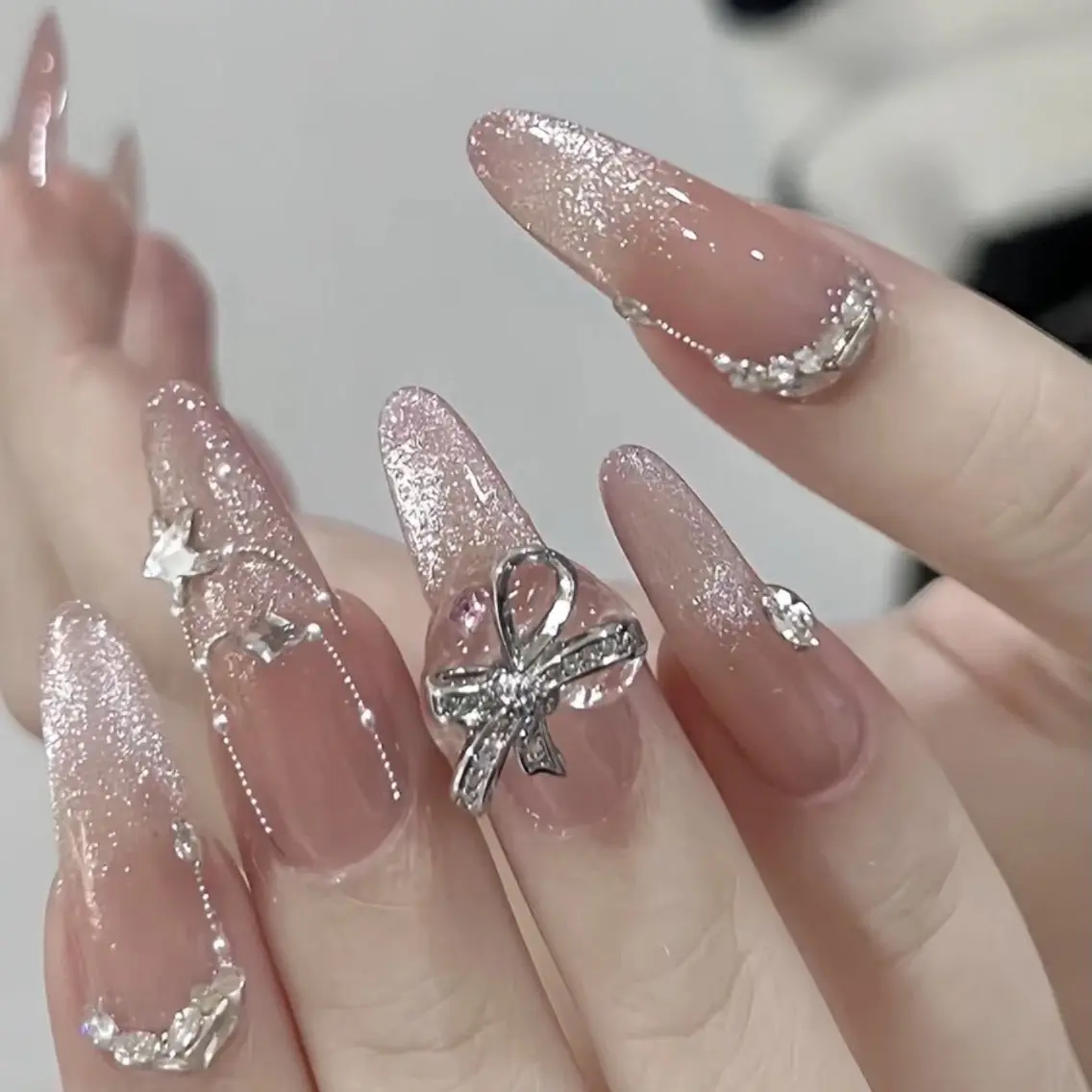 ネイル ハンドネイル スカルプ専門店 D-Beautyのネイルデザイン