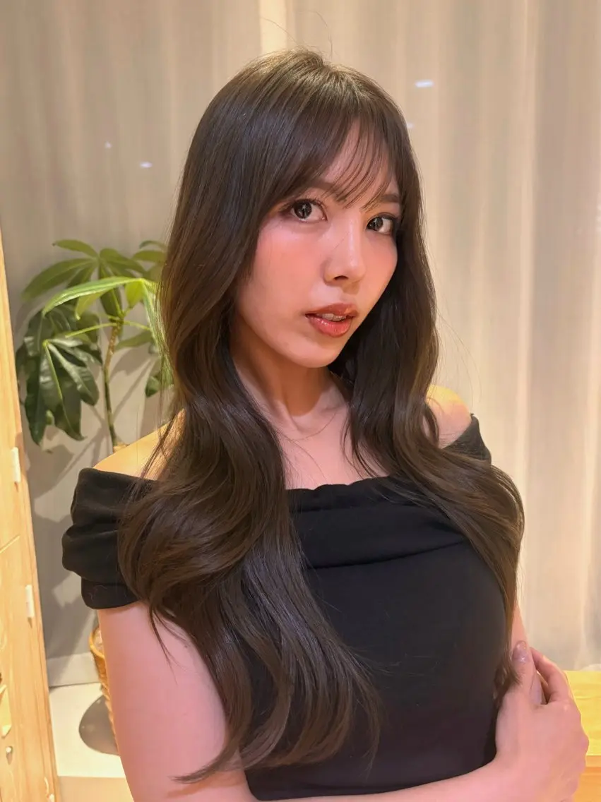 ロング ヘアカラー say.🫧植田 虹乃花のヘアスタイル