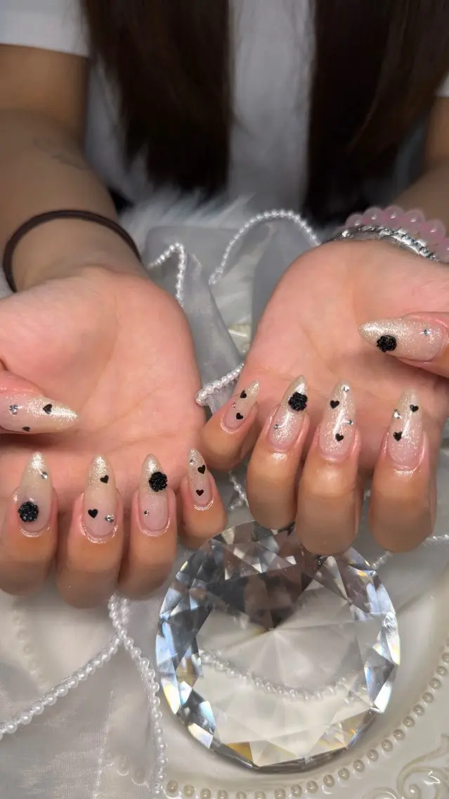 ネイル ハンドネイル 🅁nail🪞✨ risa🎀のネイルデザイン