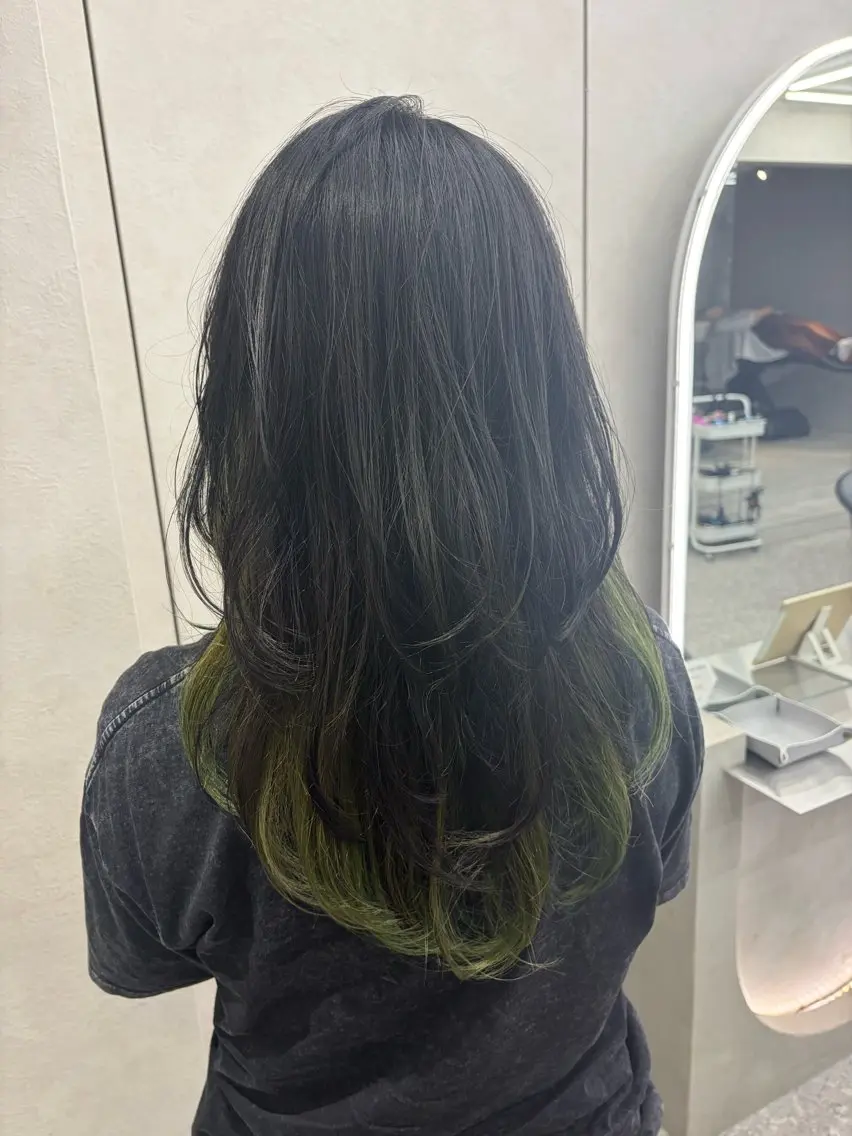 ロング ハッシュカット ハイレイヤー 韓国風ヘア レイヤーカット カット Yuta✂︎ 韓国レイヤー🪽のヘアスタイル