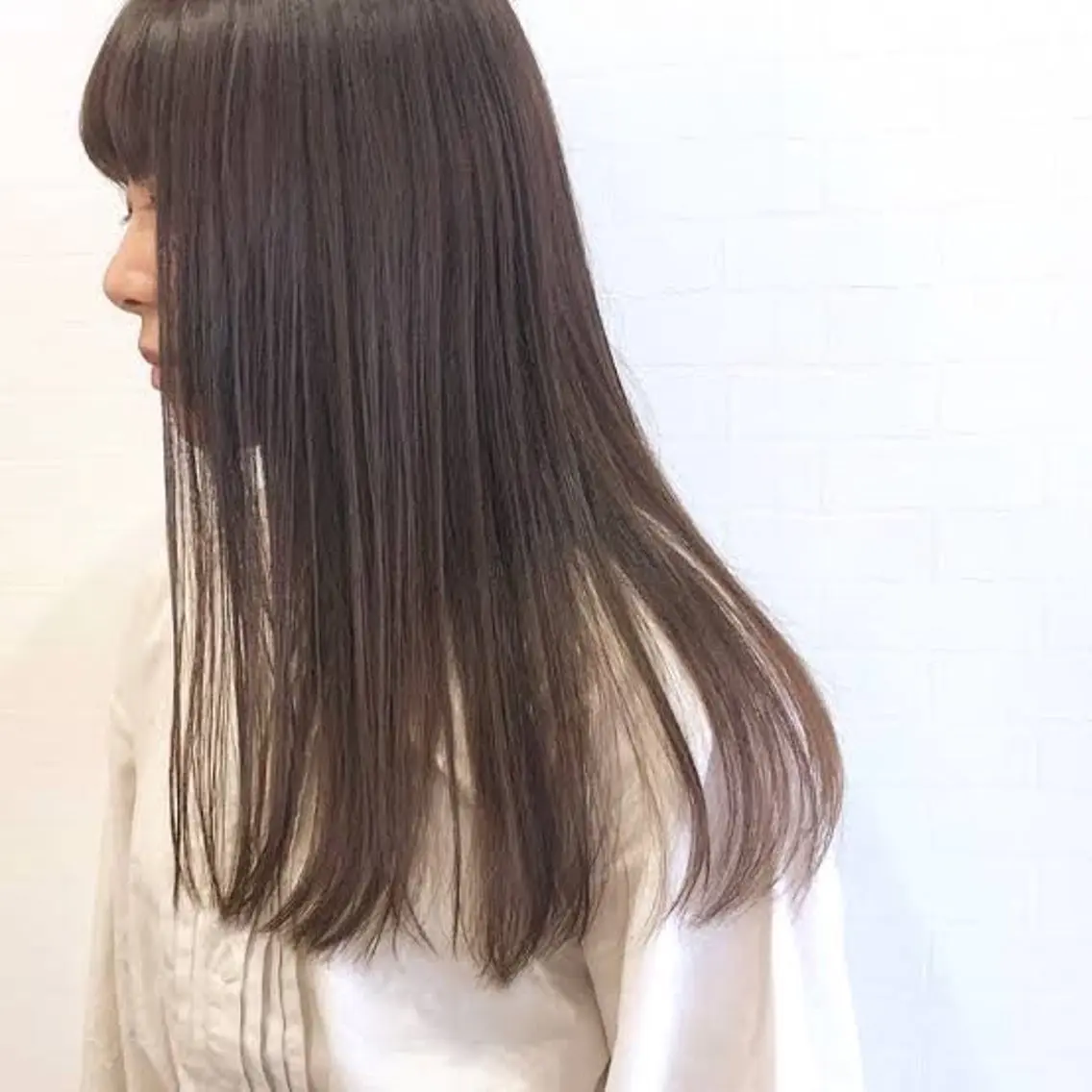 パーマ 小嶺 麗華のヘアスタイル