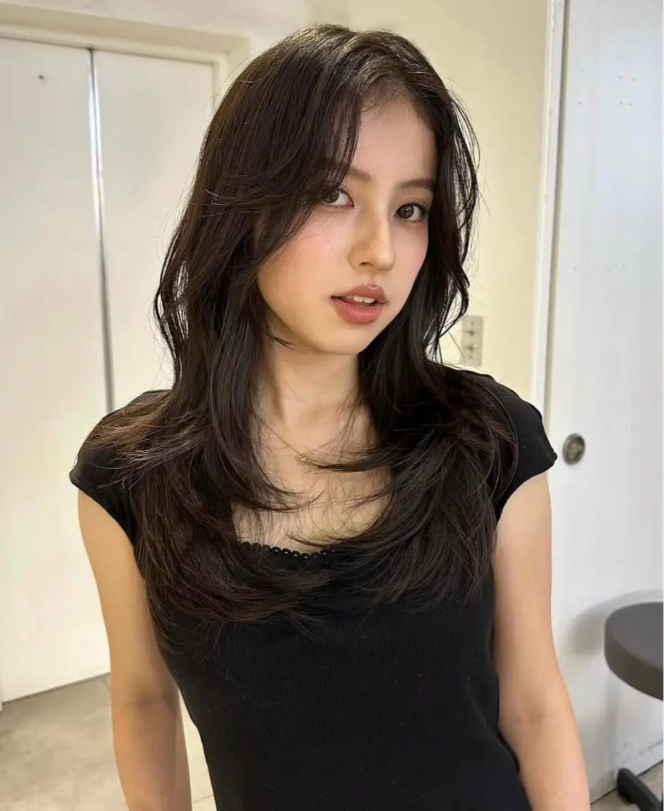カラー aino⟡.·透明感 ガーリーヘア🩰🪄のヘアスタイル