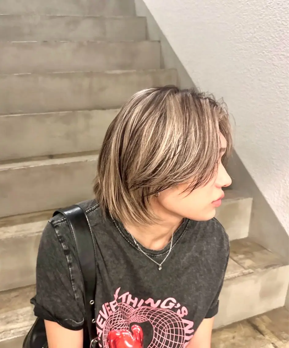 ショート カラー特化美容師 サトウリュウマのヘアスタイル