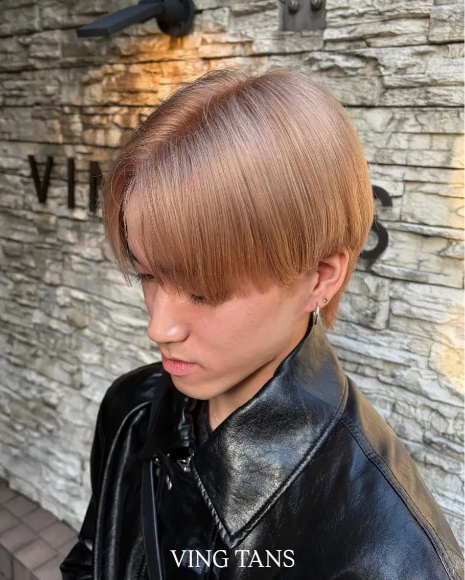 カラー メンズ ベージュカラー ミルクティーベージュ ヘアカラー 國田拓海 / VINGTANSのヘアスタイル
