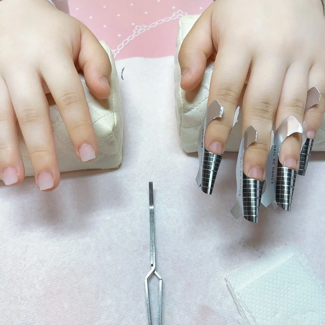 ネイル ハンドネイル MoonNail ユリ🌸のネイルデザイン