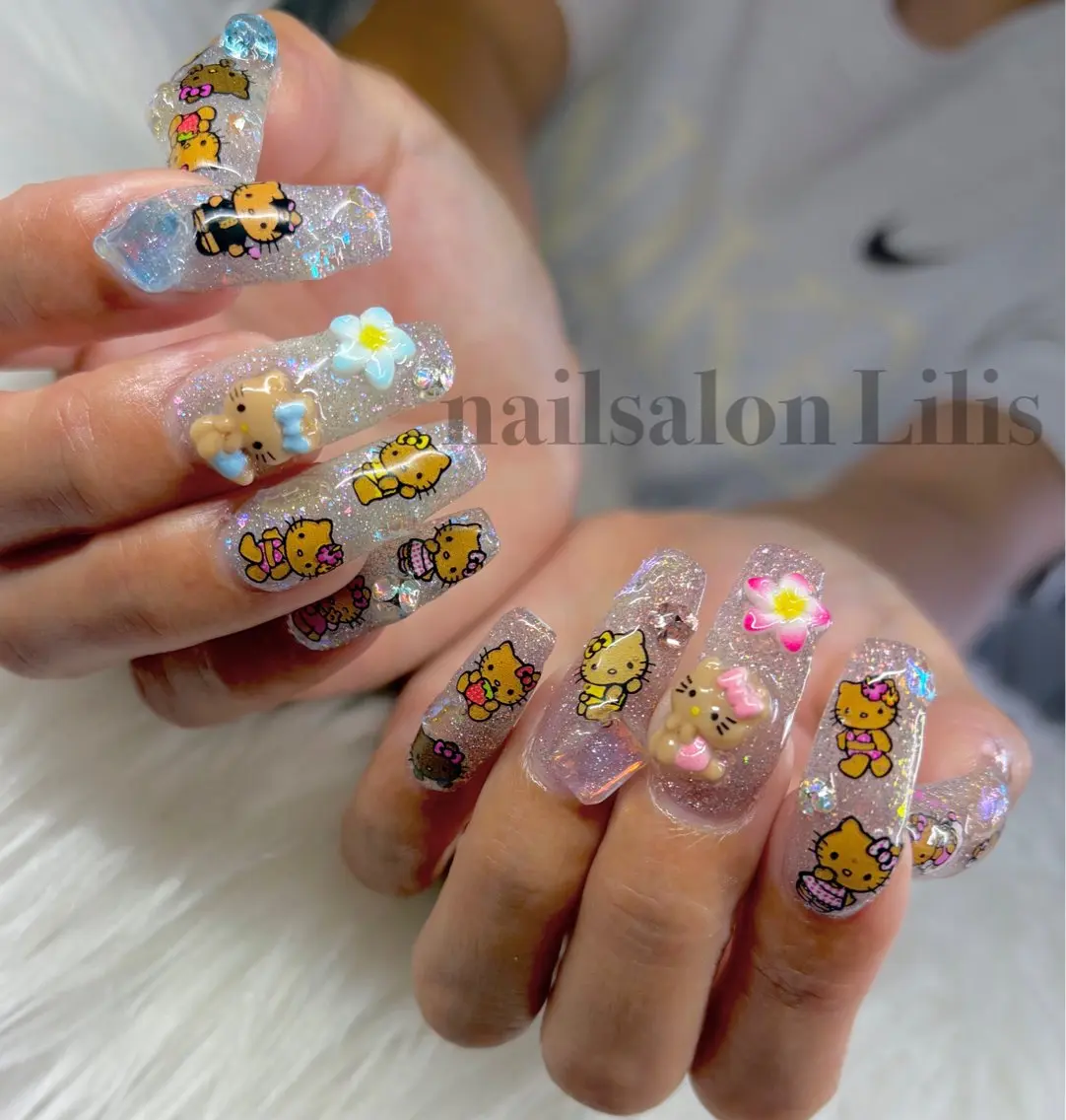 ネイル スカルプネイル ハンドネイル nailsalon Lilisのネイルデザイン