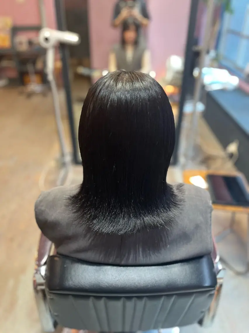 ミディアム ボブレイヤー ボブ くびれヘア レイヤーカット 外ハネヘア 藤野 海翔のヘアスタイル