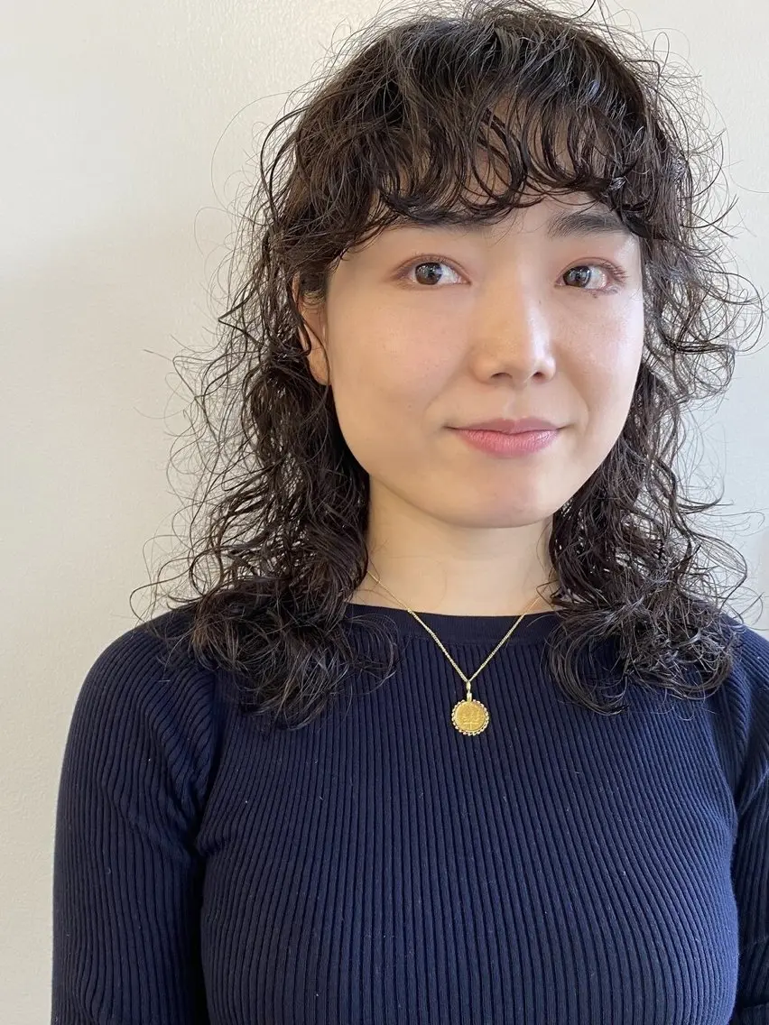 ミディアム カラー パーマ 末次 史奈のヘアスタイル