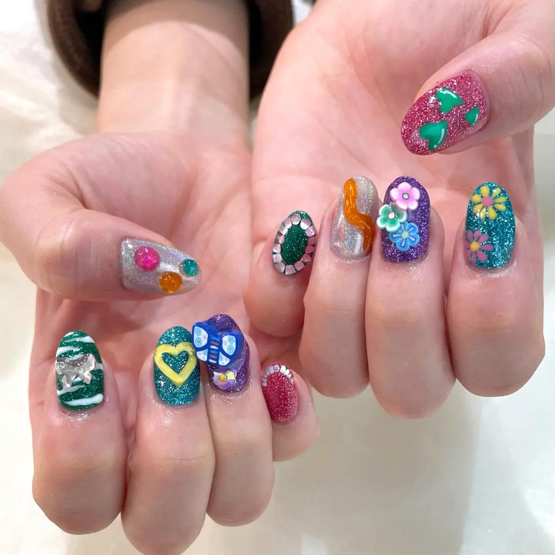 ネイル ハンドネイル 新井 ひなののネイルデザイン