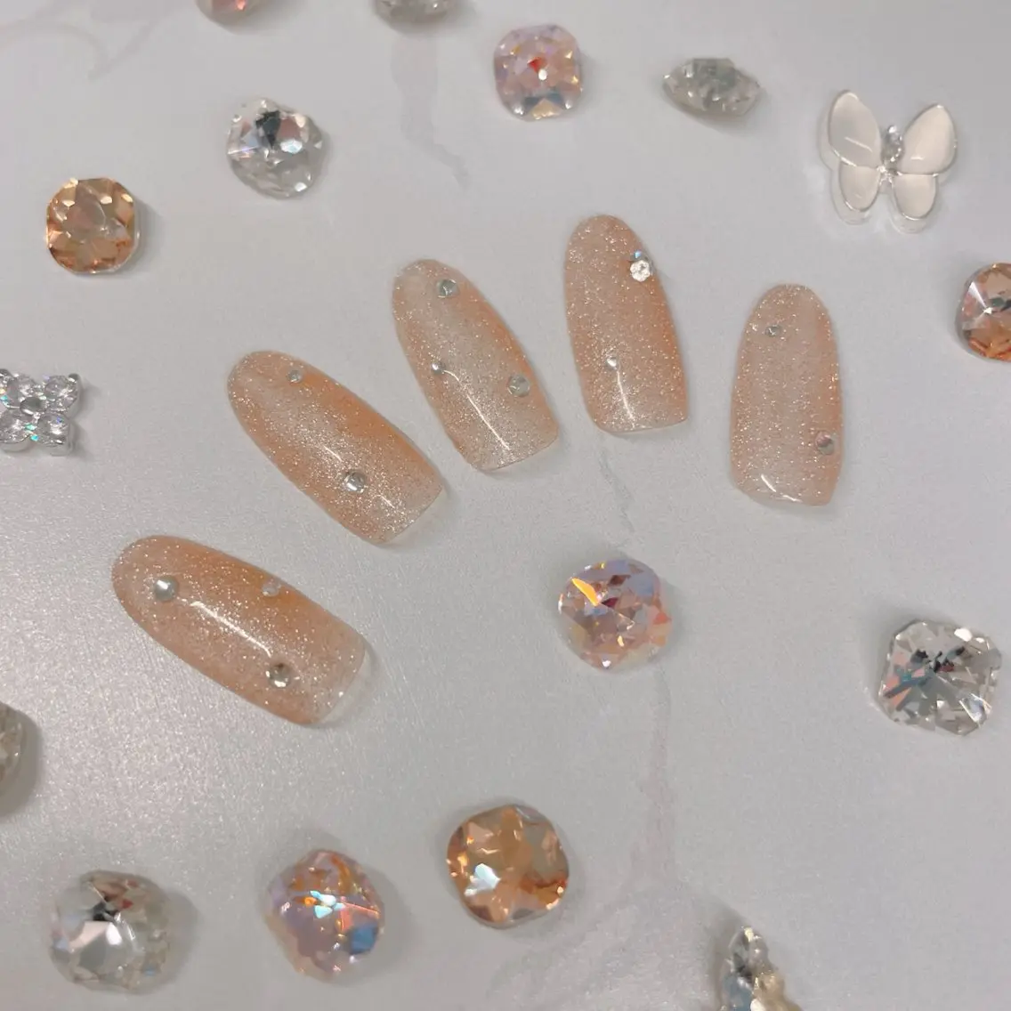 ネイル フラッシュネイル Classy: Mizukiのネイルデザイン