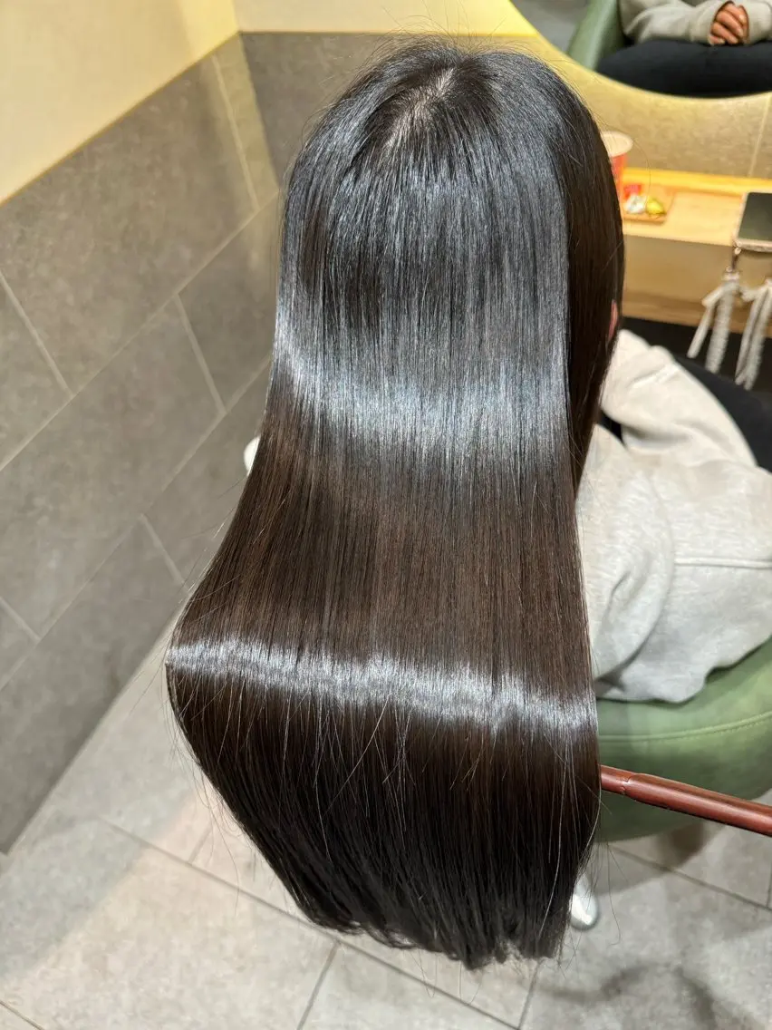ロング 髪質改善 縮毛矯正 カット 縮毛矯正 biscohair 髪にドラマを。のヘアスタイル