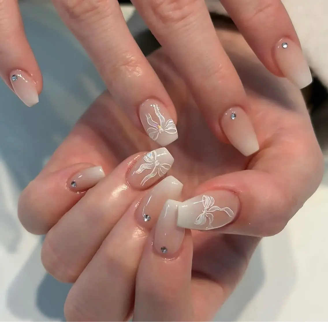 ネイル ハンドネイル NiJi Nailsのネイルデザイン