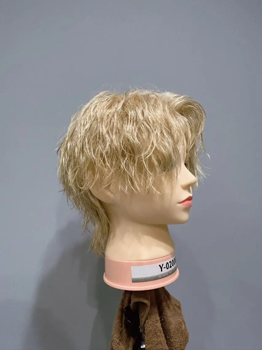 メンズ メンズハイトーン ヘアカラー 鬼海 祐介のヘアスタイル