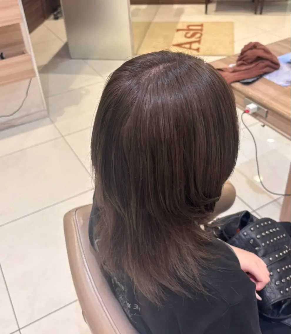 ミディアム ヘアカラー トリートメント Ash元住吉 クサカハルトのヘアスタイル