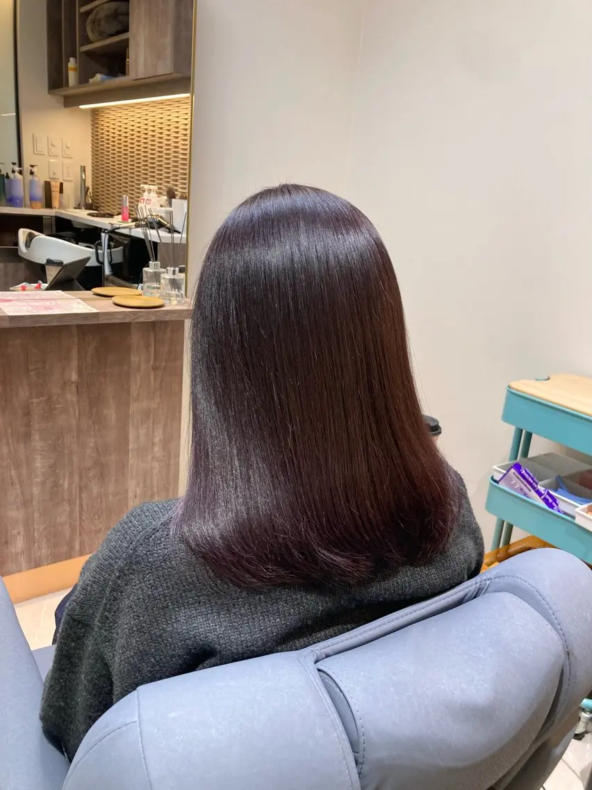 セミロング カラー ブリーチ ラベンダーカラー ブリーチなしカラー ヘアカラー ピンクカラー🎀 米津 美佑のヘアスタイル