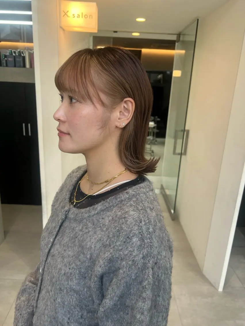 ショート カラー ベージュカラー ブラウンカラー インナーカラー ボブ 外ハネヘア カット ヘアカラー トリートメント 吉沢遣人/レイヤー 艶カラー/抜け感のヘアスタイル