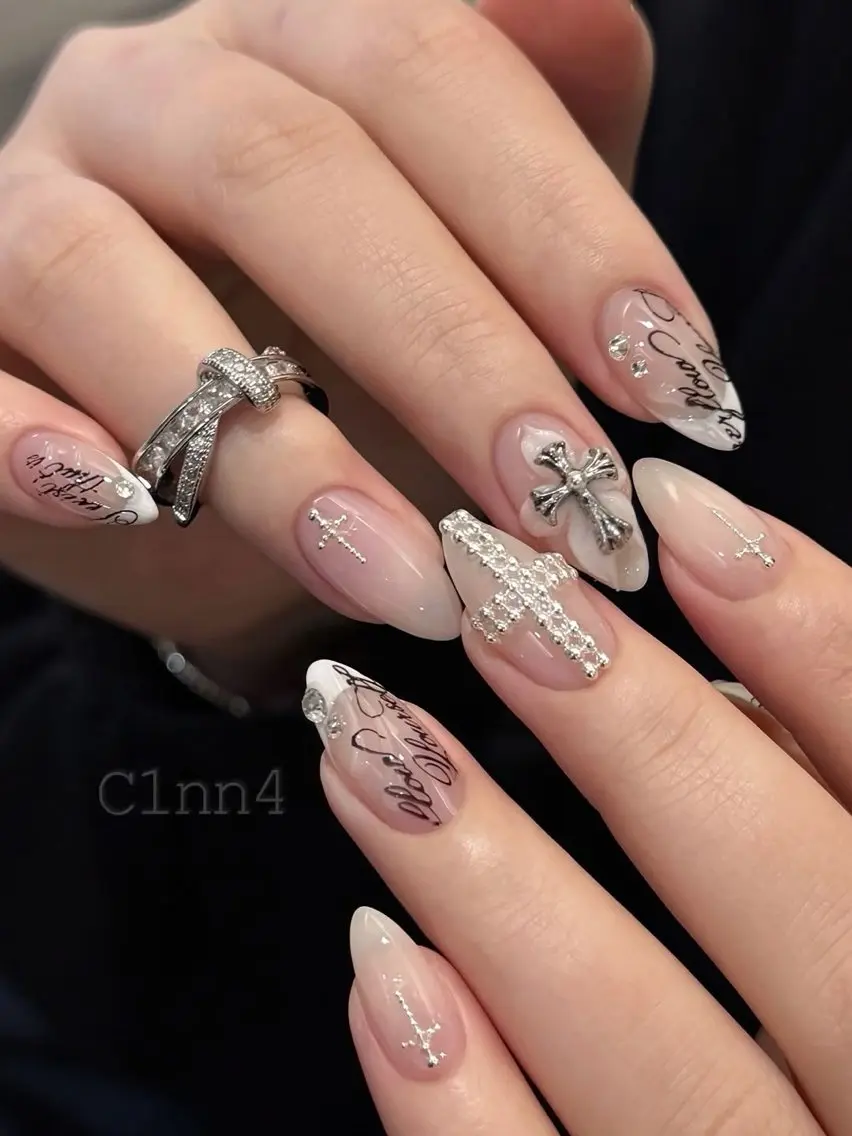 ネイル フットネイル フレンチネイル ジェルネイル マグネットネイル 持ち込み ハンドネイル Ribbonnail salonのネイルデザイン