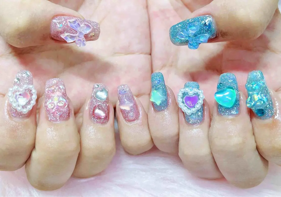ネイル ハンドネイル MoonNail ユリ🌸のネイルデザイン