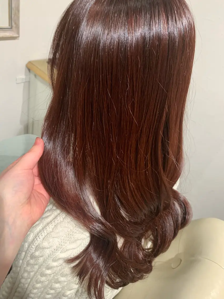 ロング カラー ブラウンカラー ピンクカラー ピンクブラウン 福永 ちひろのヘアスタイル