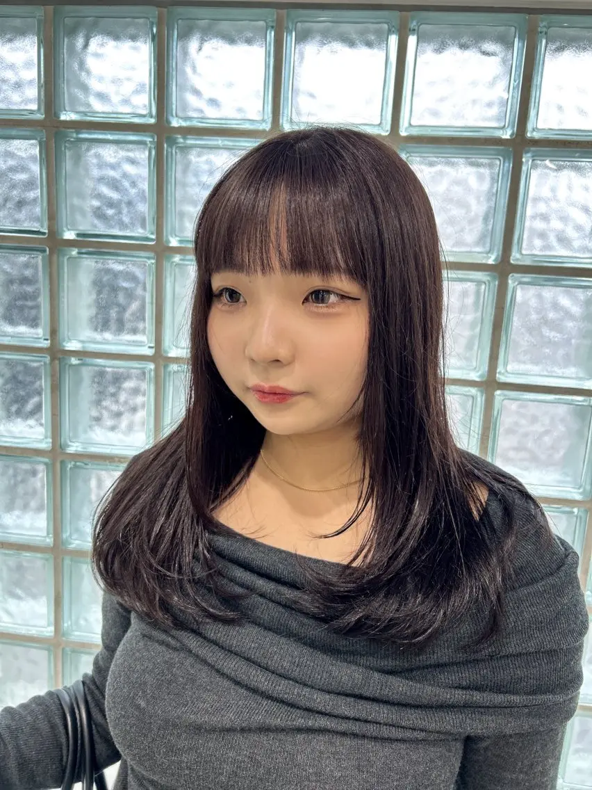 セミロング カラー カット 縮毛矯正 愛結 暖色カラー🎀🩰のヘアスタイル