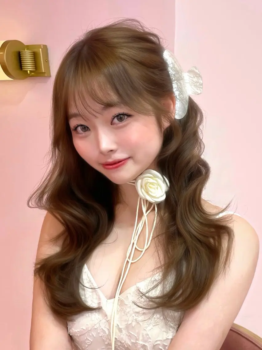 セミロング カラー ベージュカラー ブリーチ ブラウンカラー チョコレートブラウン 透明感カラー ヘアカラー 渋谷/韓国ヘア/ 顔まわり♡Ayakaのヘアスタイル