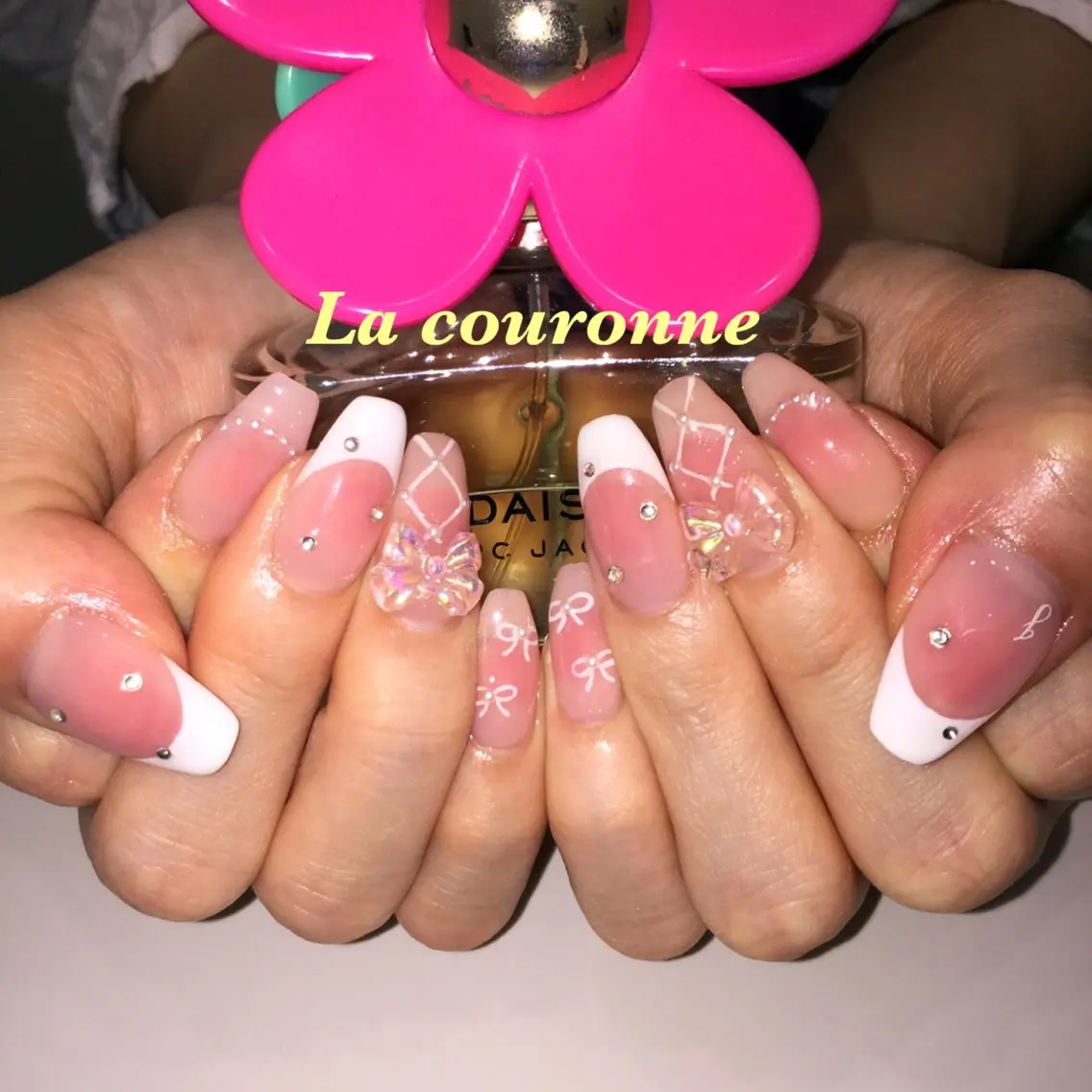 ネイル ハンドネイル Lacouronne NATSUMIのネイルデザイン
