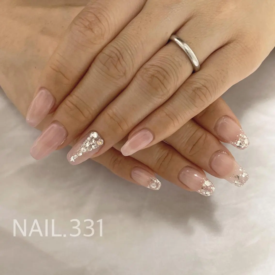 ネイル ハンドネイル フットネイル Nail 331のネイルデザイン