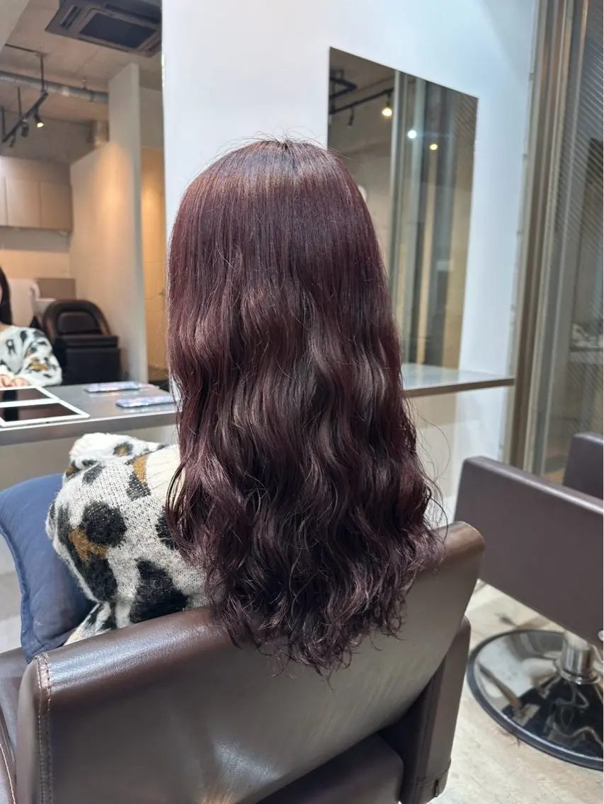 ロング カラー ブラウンカラー ラベンダーカラー ピンクカラー ピンクブラウン レッドカラー ヘアカラー 【表参道】 nanakoのヘアスタイル