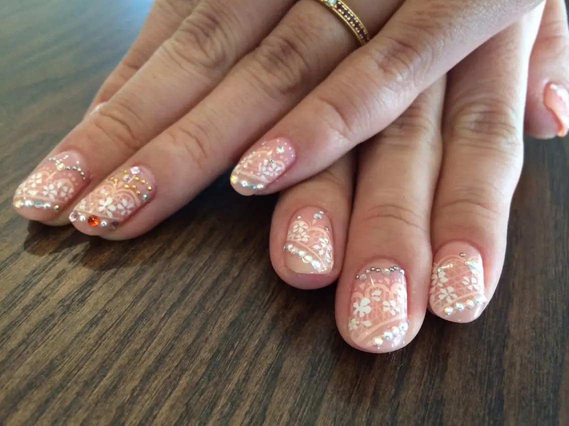ネイル アートネイル レース Eye nailのネイルデザイン