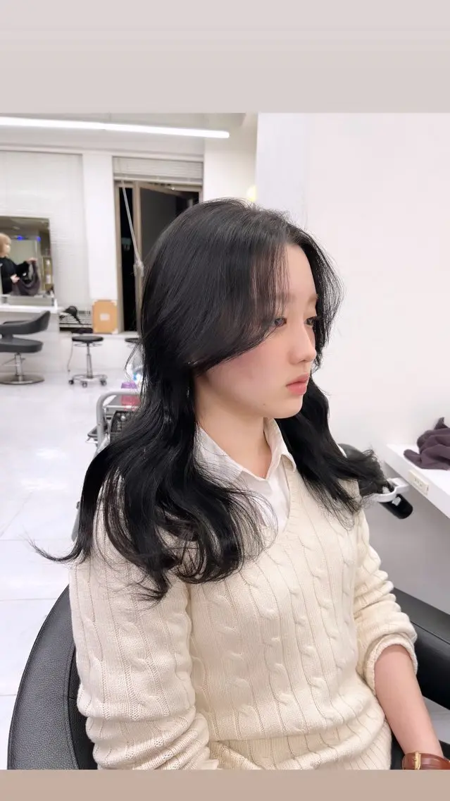ロング カラー パーマ ヘアアレンジ メンズ 上品＆韓国風 🥀海心🥀のヘアスタイル