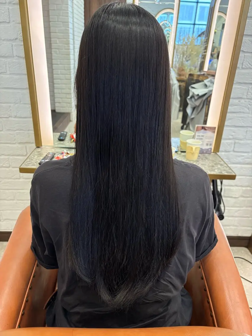 ロング カラー 透明感カラー グレージュ オリーブグレージュ オリーブグレー ヘアカラー 湯浅 菜月のヘアスタイル
