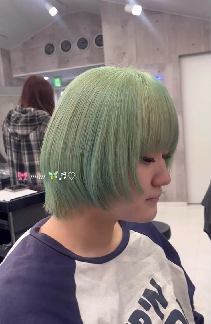 カラー ハイトーン/ゆるふわ 🧚𖥔ׁTOMO♡のヘアスタイル