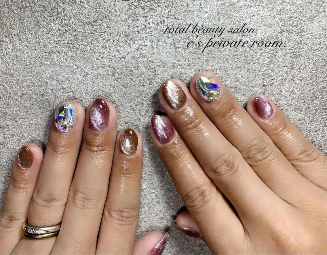 ネイル LAVISH 大和店 🤱子連れ大歓迎のネイルデザイン