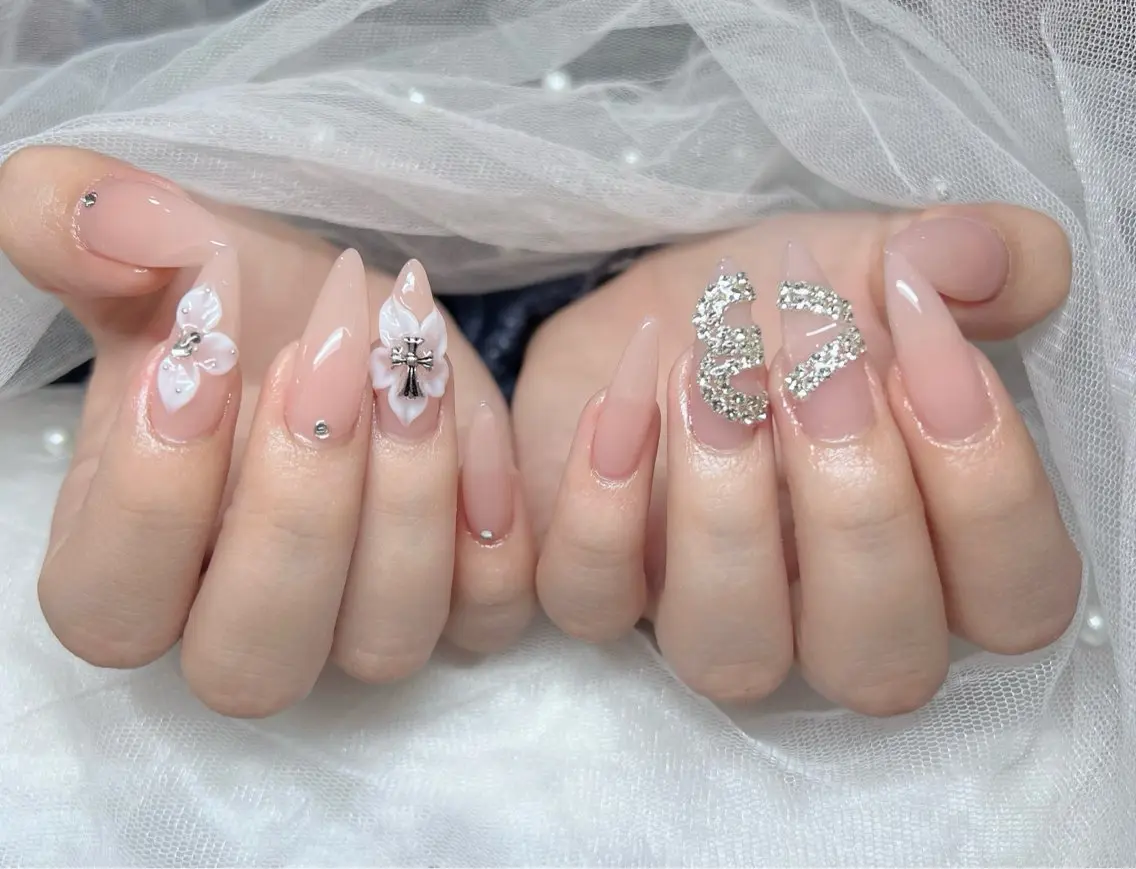 ネイル 🎀Lilla💎 Nail Salonのネイルデザイン