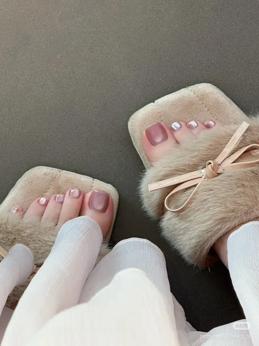 ネイル チークネイル 長さ出し フットネイル フレンチネイル ジェルネイル フットネイル Nude もりのネイルデザイン