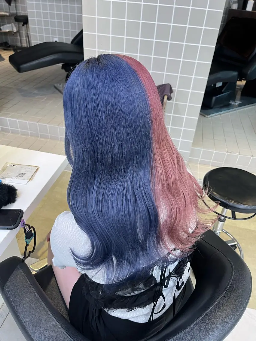 ロング ヘアカラー トリートメント ヘッドスパ ヘアセット 寒色/ベージュヘア ブリーチありMiOのヘアスタイル