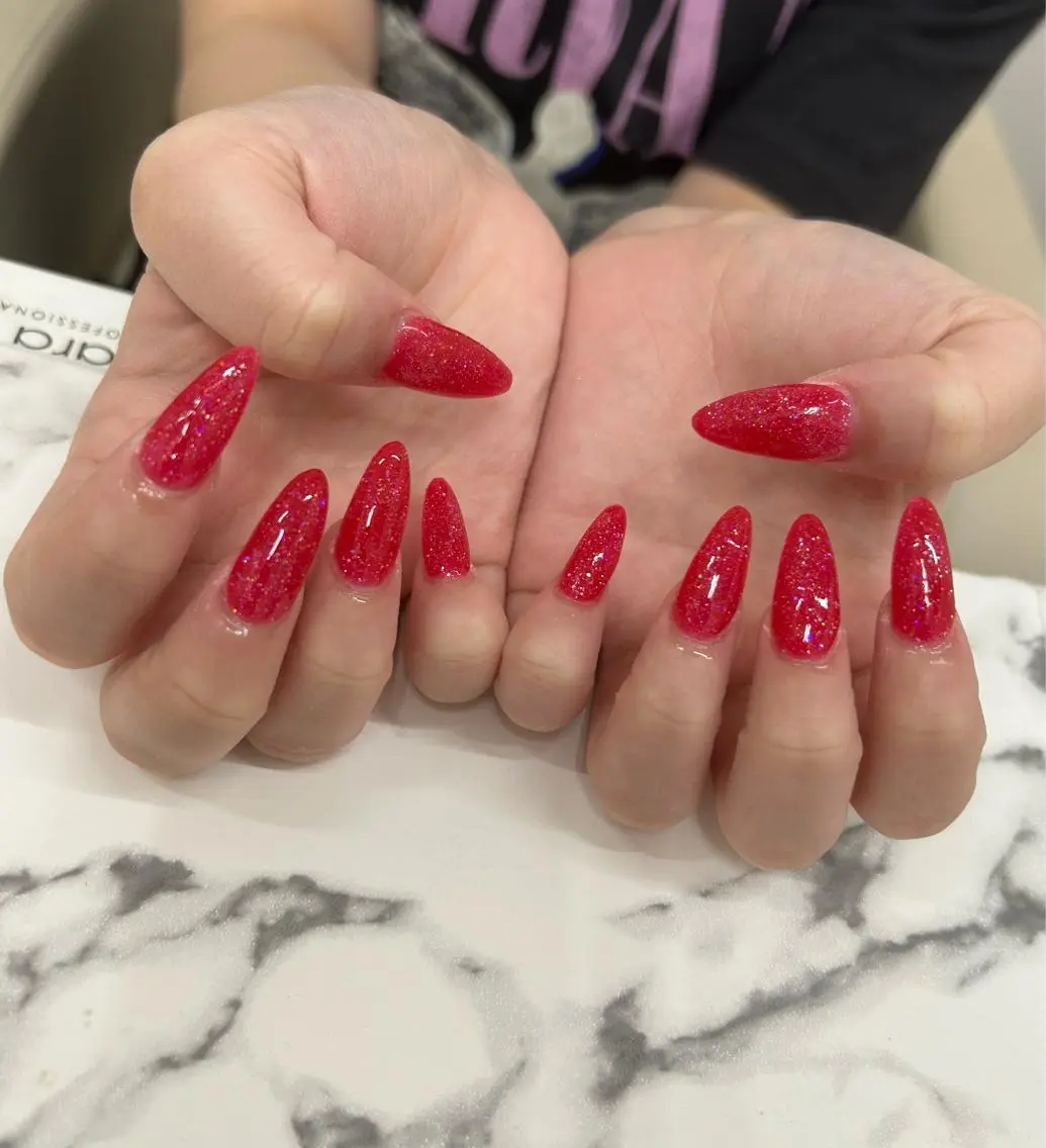 ネイル ラメ(グリッター) 赤色 onnail mikoのネイルデザイン
